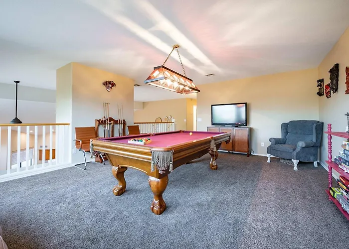 Relaxing 4br House With Pool Near Golf Club &